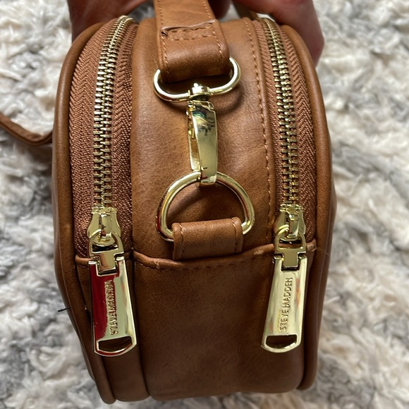 Fun Circular Steve Madden bag - Picture 8 of 12